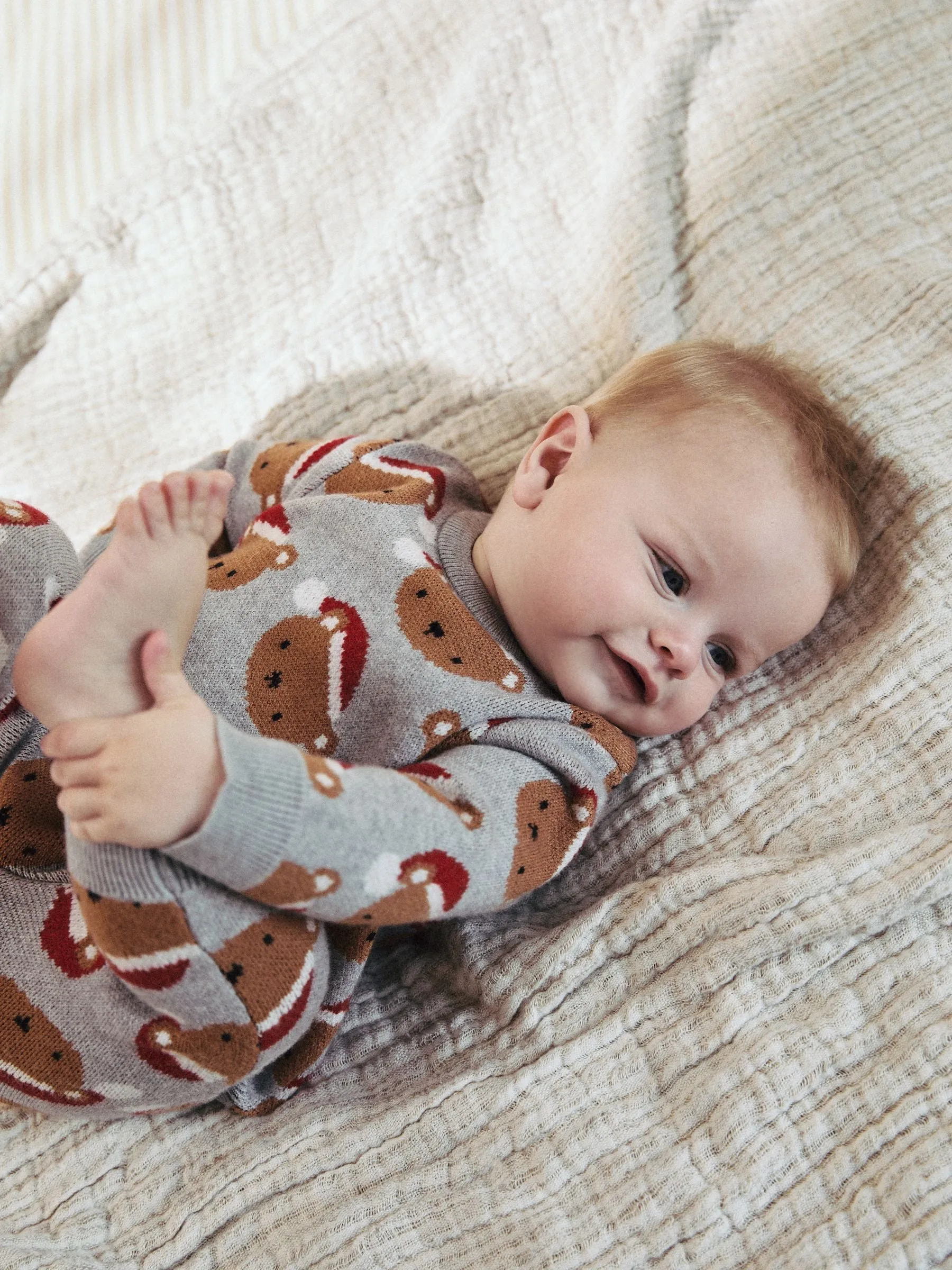 Grey Bear Christmas Knitted Jumper and Leggings Baby Set (0mths-2yrs)
