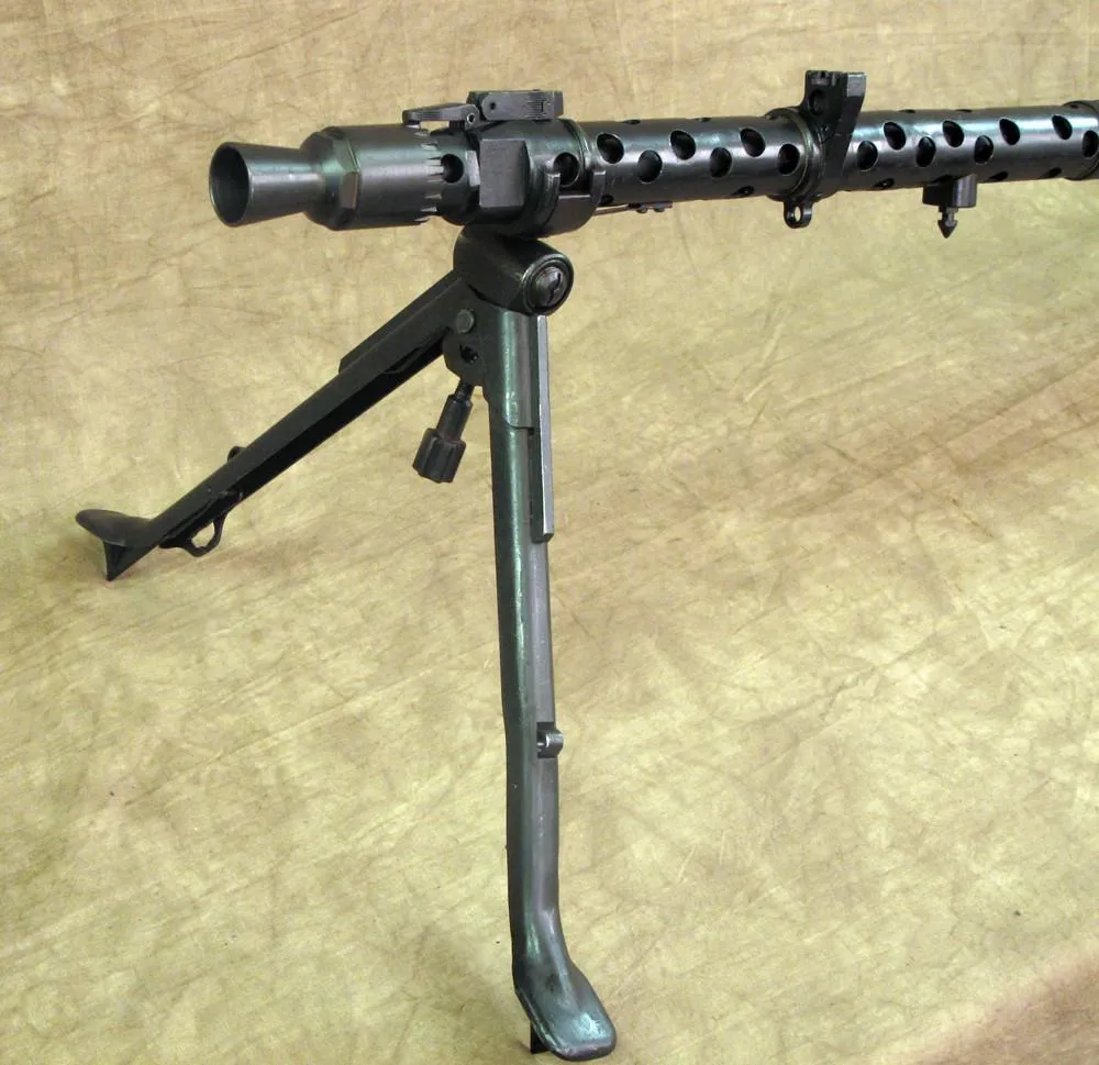 Original WWII German MG 34 Display Machine Gun- dot 1943 & Partially Matched Serial Numbers