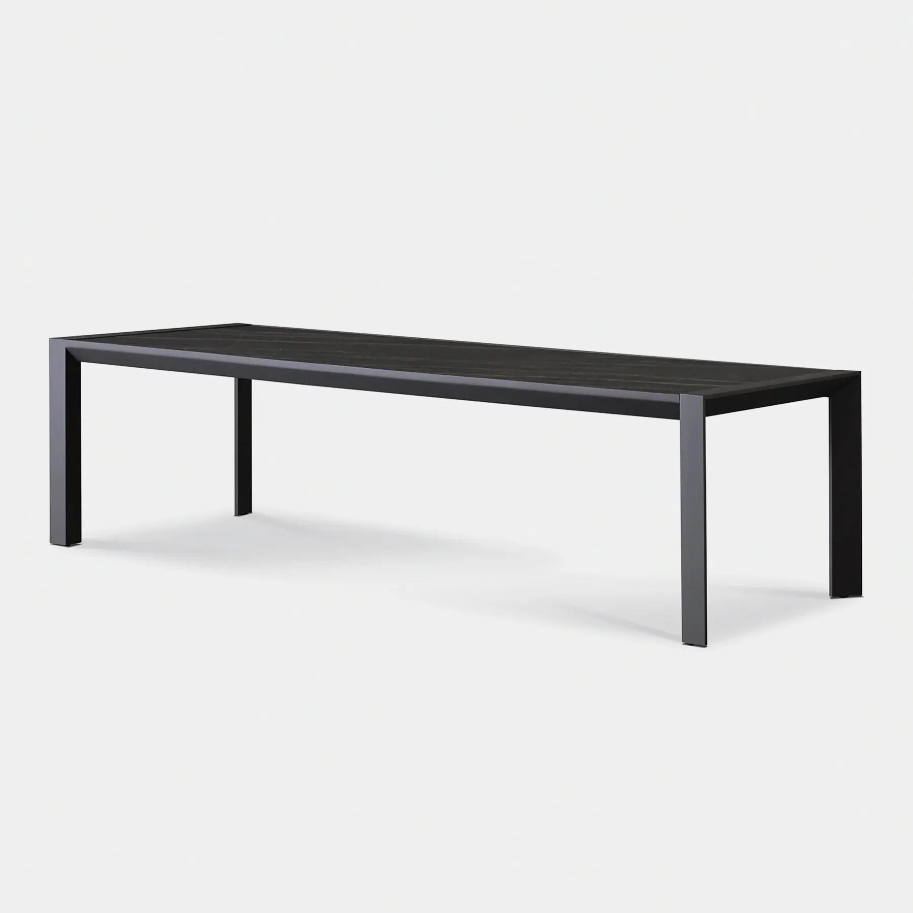 VAUCLUSE DINING TABLE